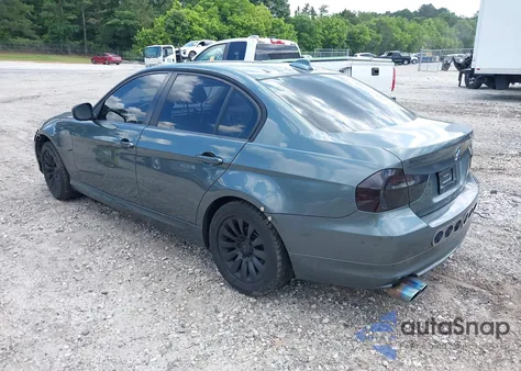 2009 BMW 328I xDrive z USA, uszkodzony, nr VIN WBAPK53529A513882